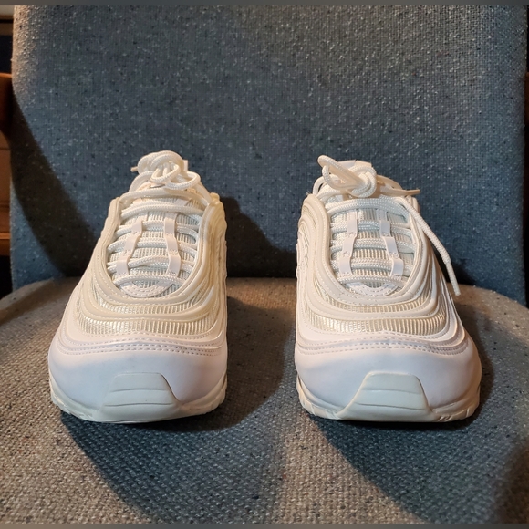 Nike Air Max '97 "Triple White" Size9.5 Mens - Picture 4 of 10